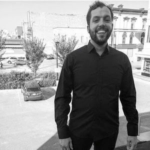 Meet your Posher, Dustin